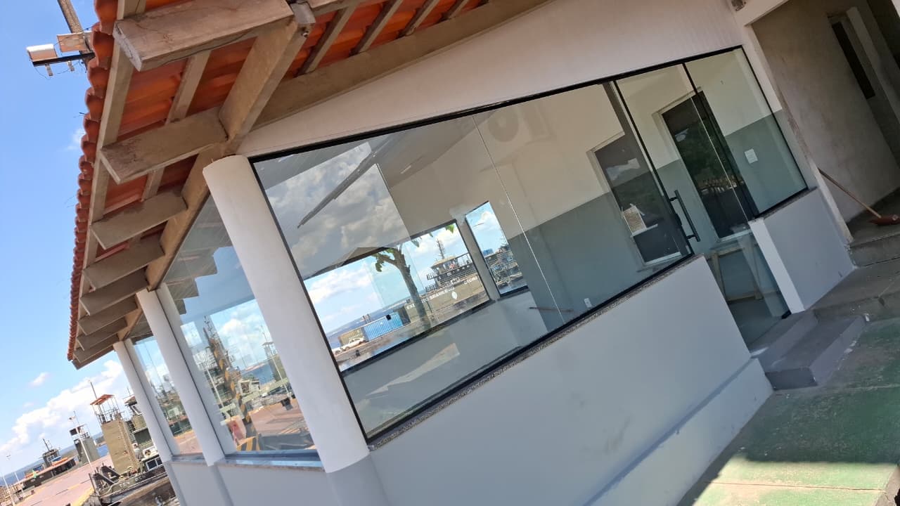 Obra residencial executada pela LC